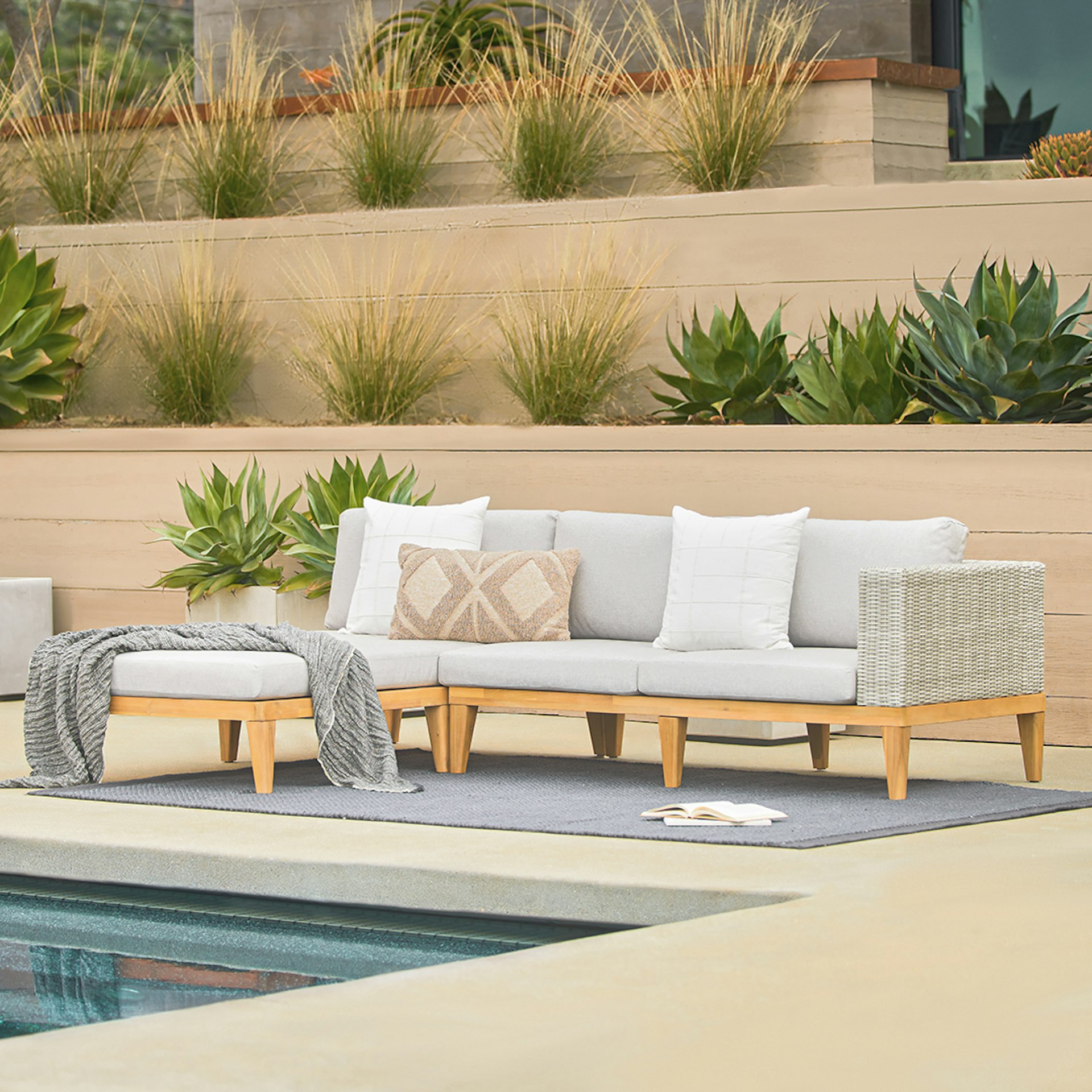 Urba 98" Outdoor Left Sectional - Beach Sand