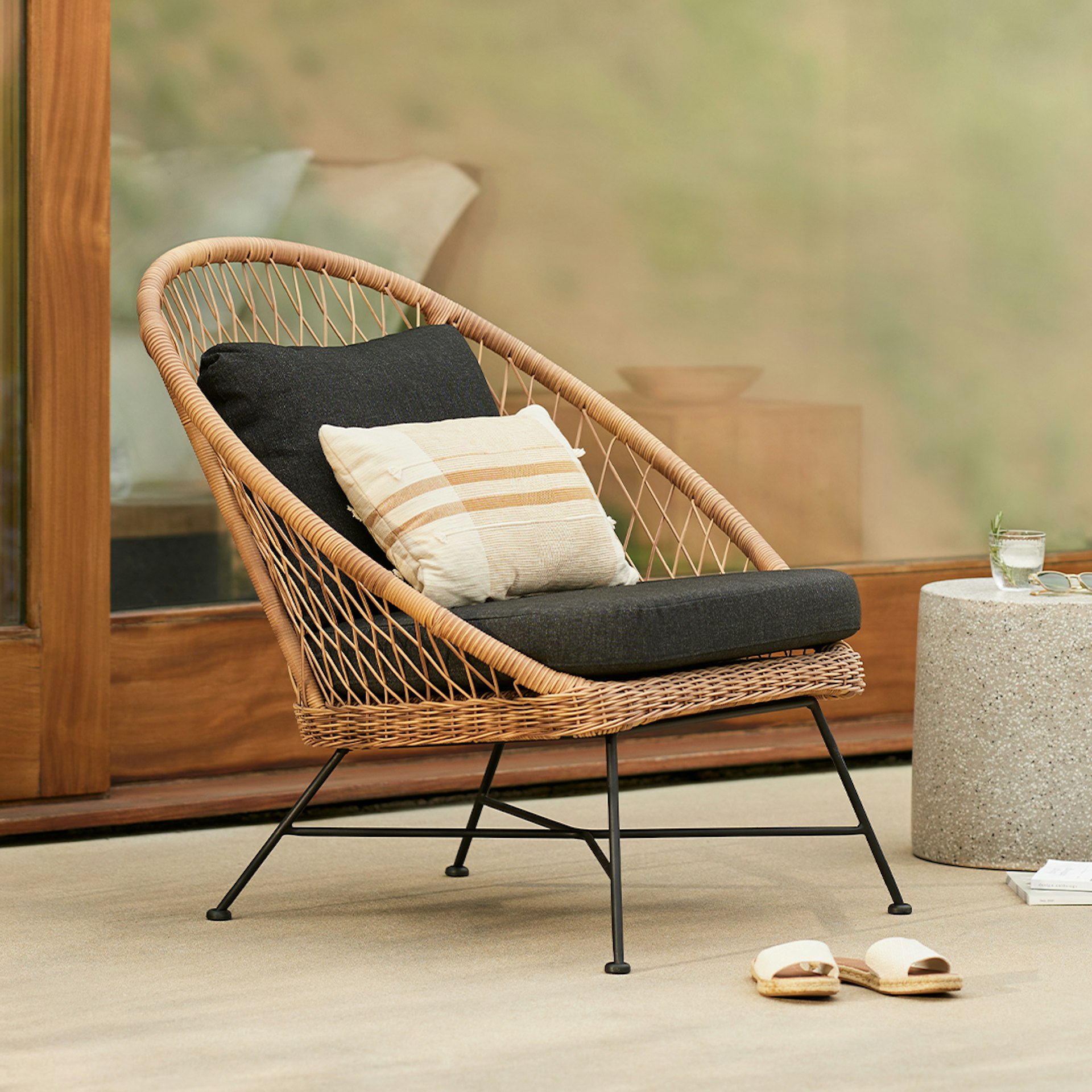 Aeri 37" Outdoor Lounge Chair - Slate Gray