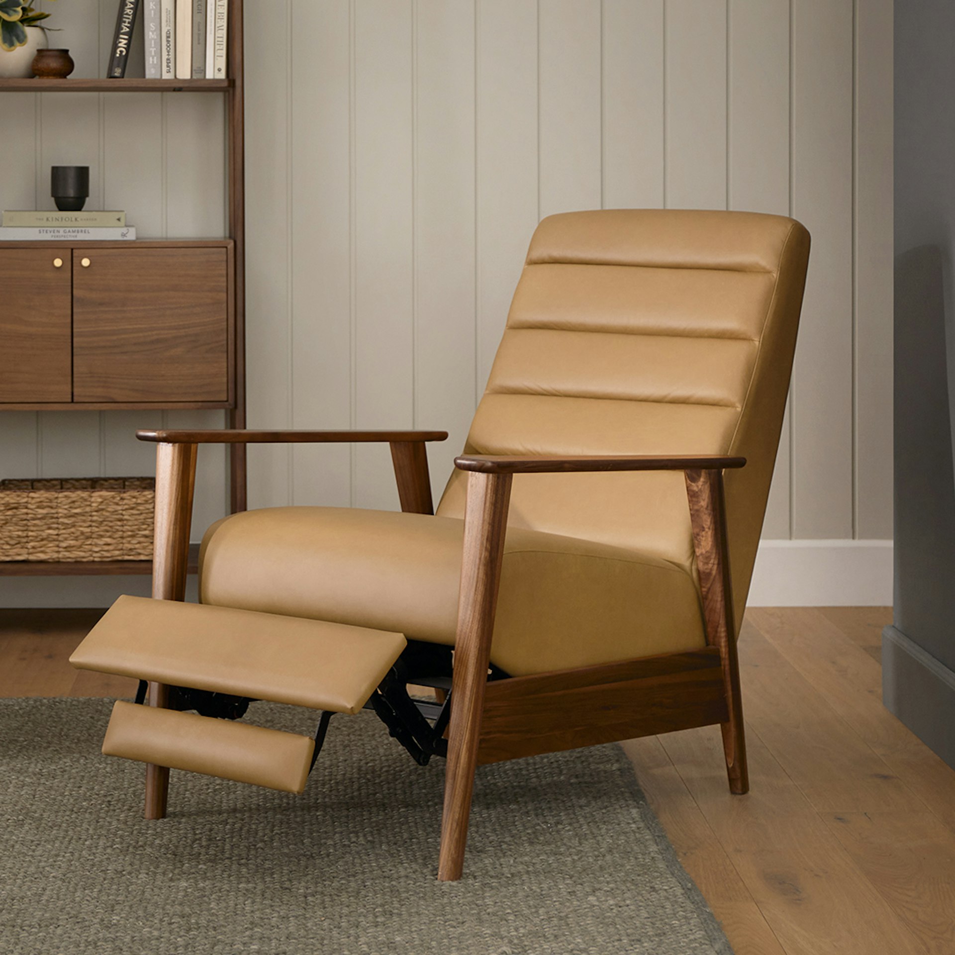 Ellow 28.5" Leather Reclining Lounge Chair - Charme Tan