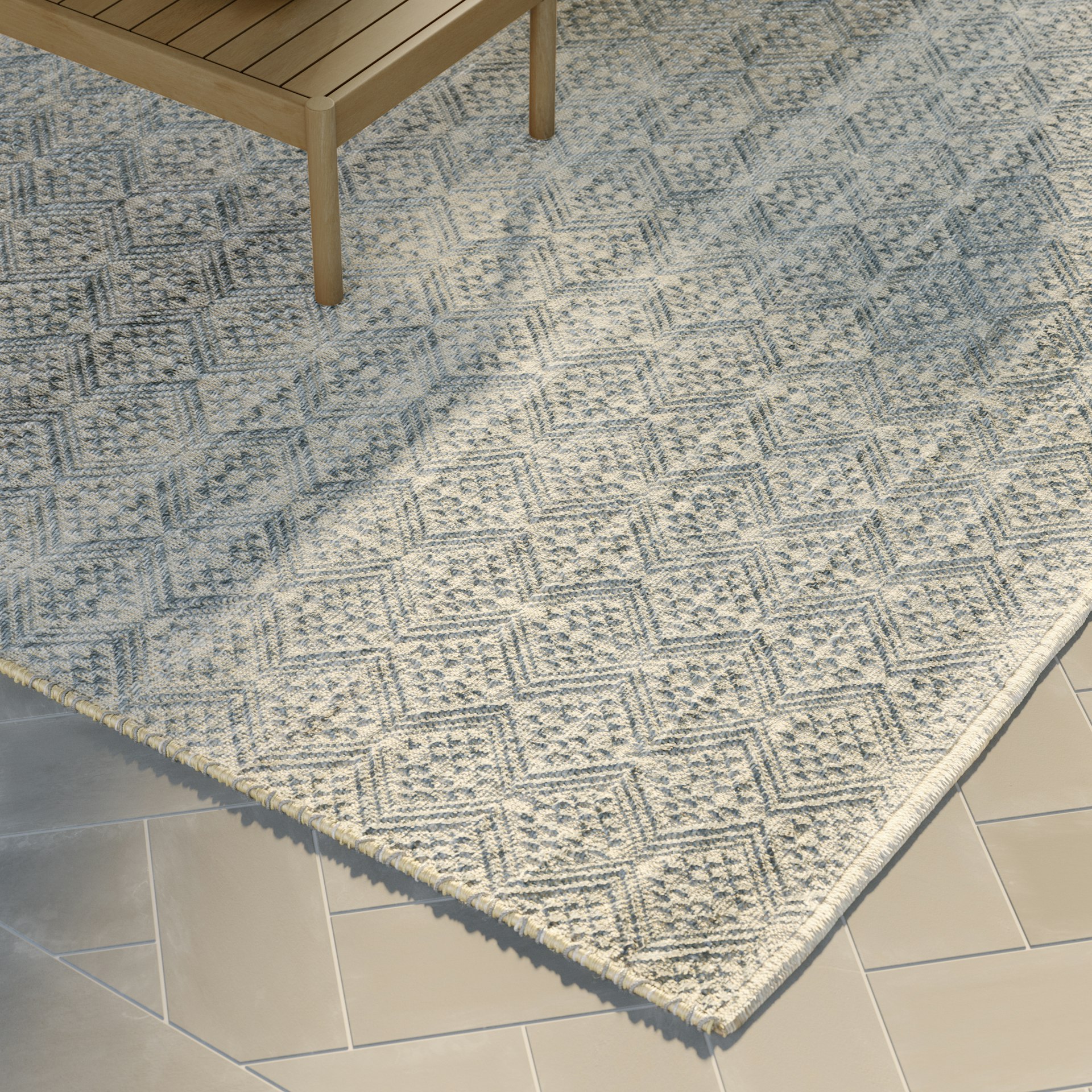 Axill 9 x 12 Indoor/Outdoor Rug - Blue Diamond
