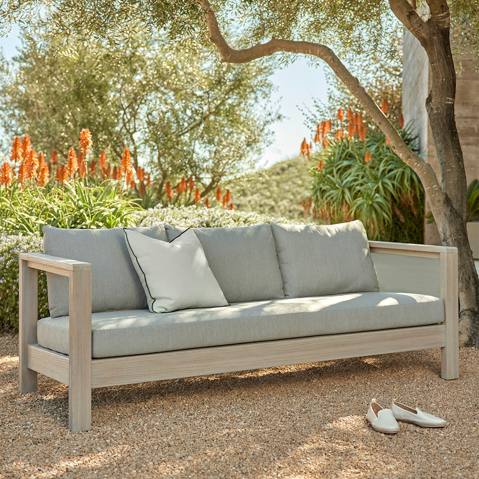 Palmera 80" Outdoor Sofa - Dravite Gray