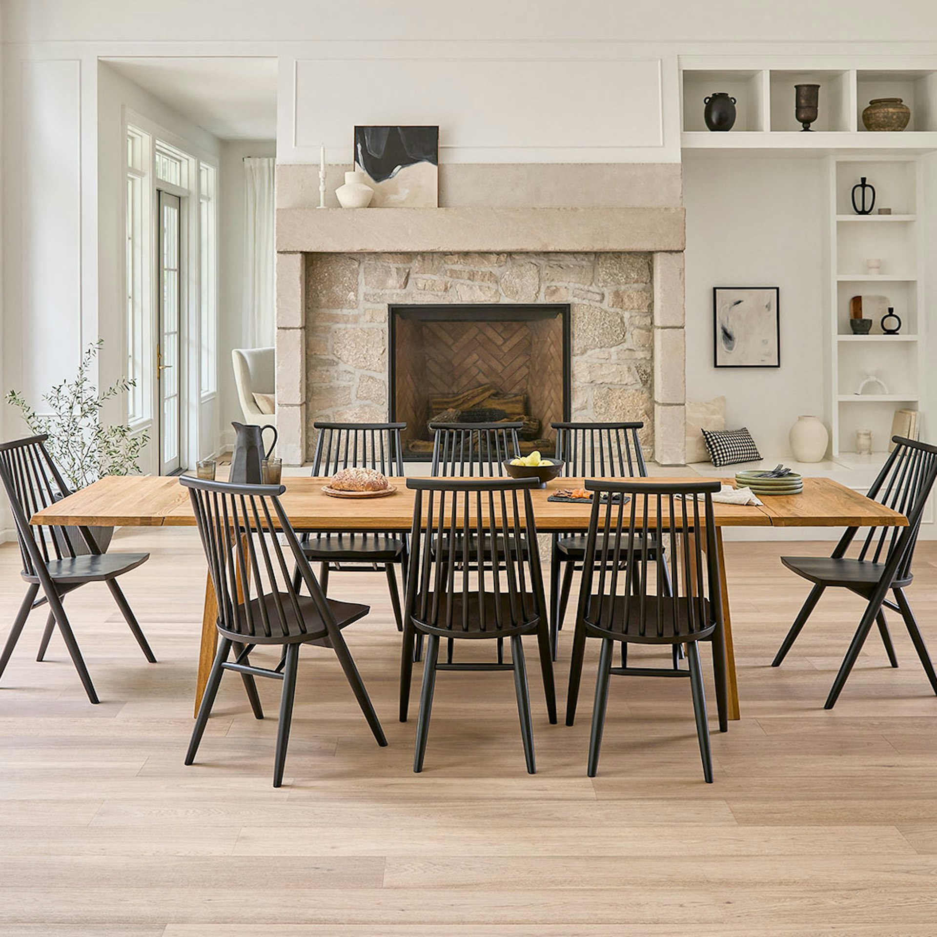Madera 86" - 125" Solid Wood Extendable Dining Table  - Oak