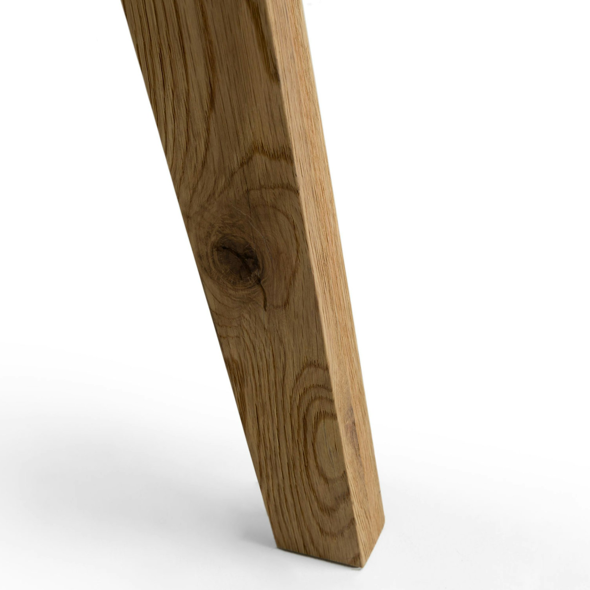 Madera 86" - 125" Solid Wood Extendable Dining Table - Oak 14 Madera 86" - 125" Solid Wood Extendable Dining Table - Oak