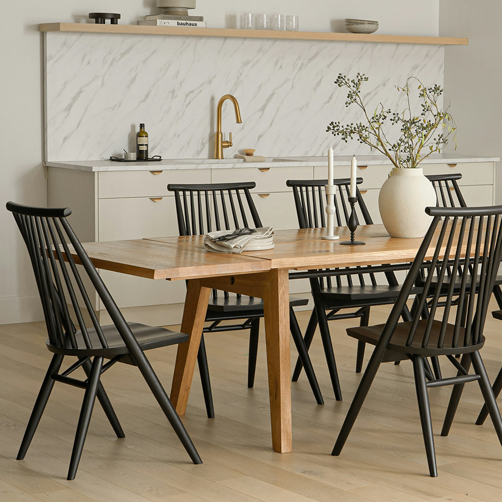 Madera 86" - 125" Solid Wood Extendable Dining Table - Oak 4 Madera 86" - 125" Solid Wood Extendable Dining Table - Oak