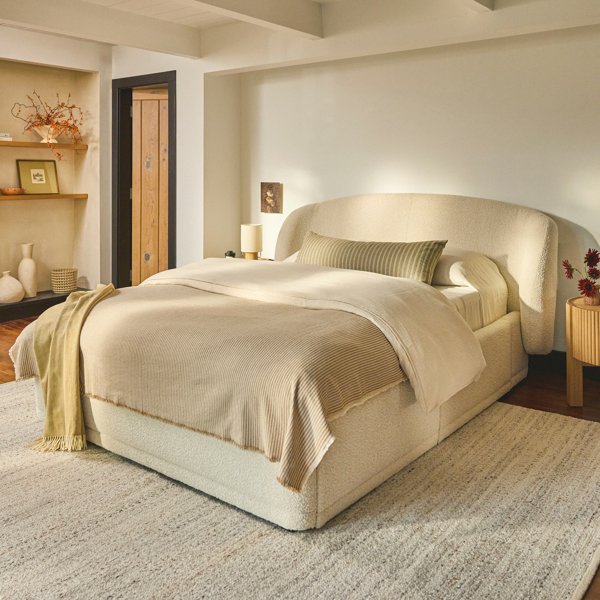 Kayra King Upholstered Storage Bed - Ivory BouclÃ©